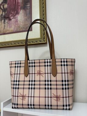 Classic Plaid Tote Bag in Beige